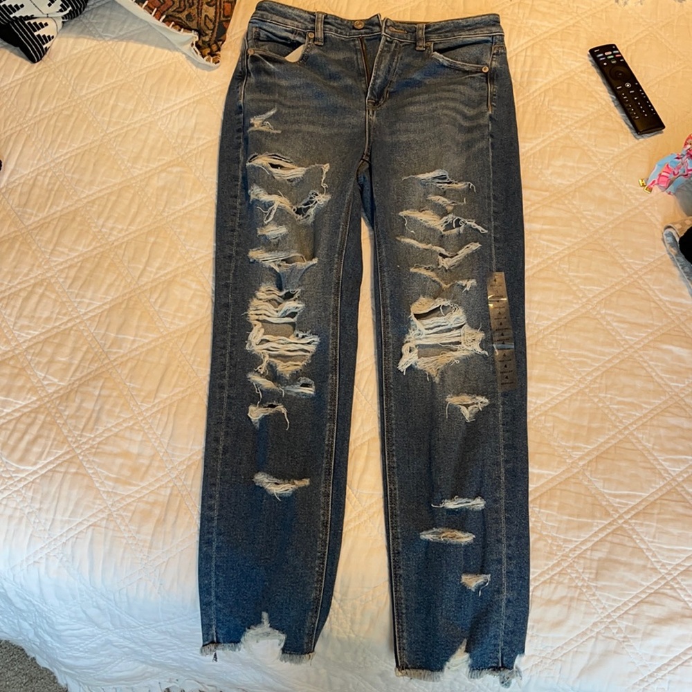 American eagle mom jeans